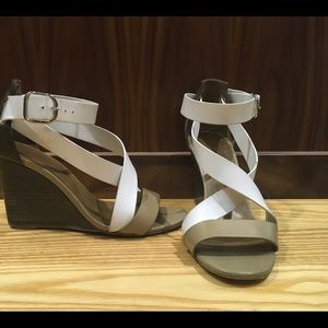 Hermes leather wedge sandals, white/khaki 37